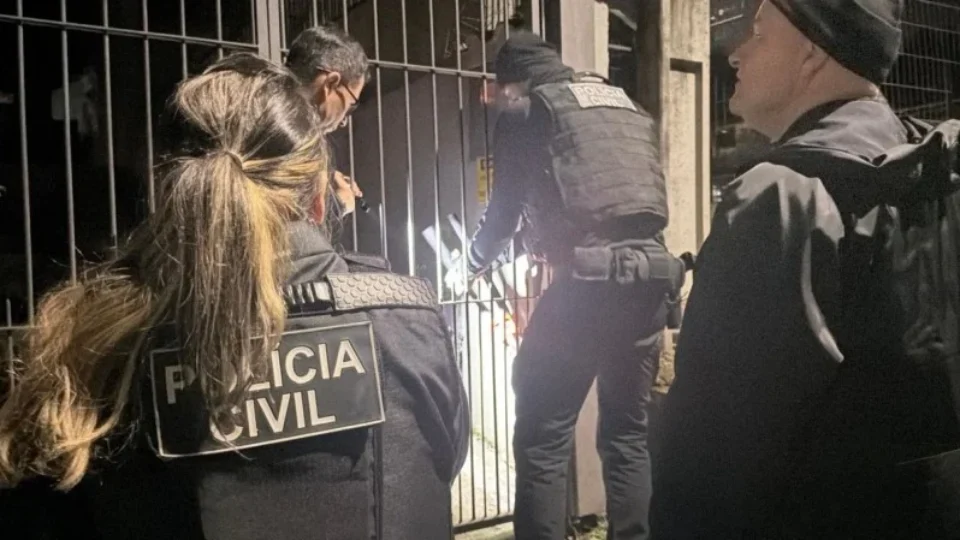 Grupo suspeito de falsificar remédios contra câncer é alvo de megaoperação; pacientes que morreram são investigados como possíveis vítimas