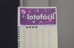 Lotofácil 3732 premia dois com R$ 911 mil e três apostas em MS