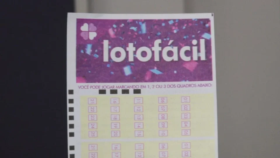 Lotofácil 3732 premia dois com R$ 911 mil e três apostas em MS