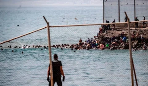 Travessia mortal: 18 migrantes morrem ao tentar chegar à Espanha pelo mar