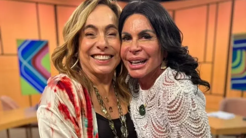 Gretchen celebra autenticidade em entrevista ao ‘Sem censura’
