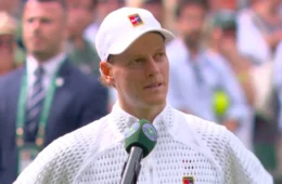 Tênis: Jannik Sinner enfrenta pressão da imprensa italiana após desistência em Montreal