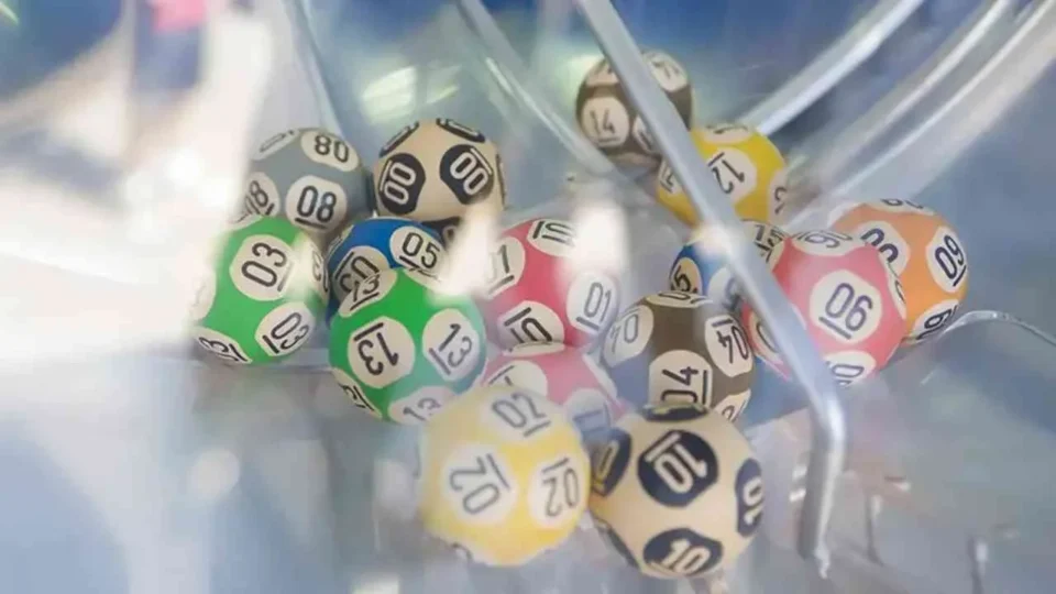 Caixa suspende venda e prêmios da Loteria Federal em julho