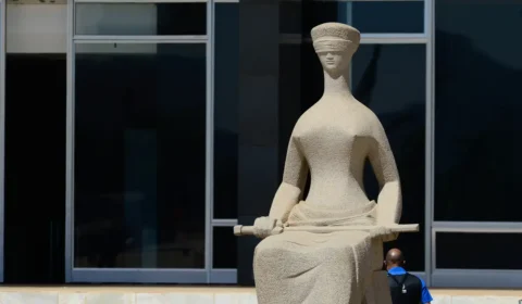 Tribunais estaduais pagaram R$ 722,8 milhões em penduricalhos nos primeiros meses de vigência das novas regras do STF