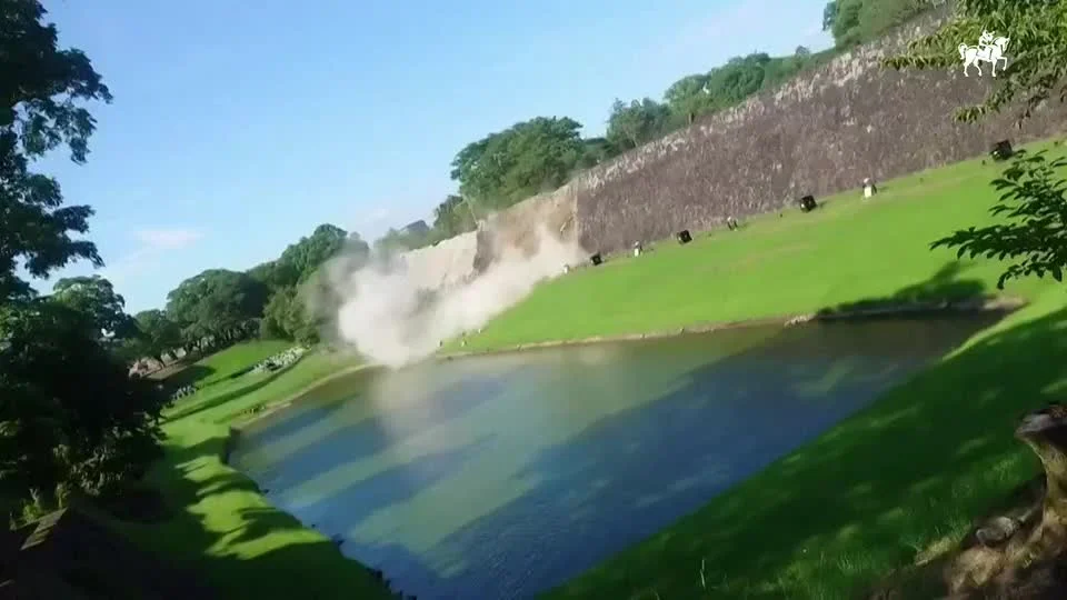 Muralhas do Kumamoto desabam no Japão após terremoto
