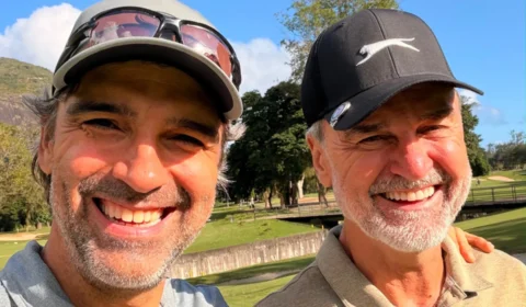 Reencontro de Tadeu Schmidt com irmão emociona a web