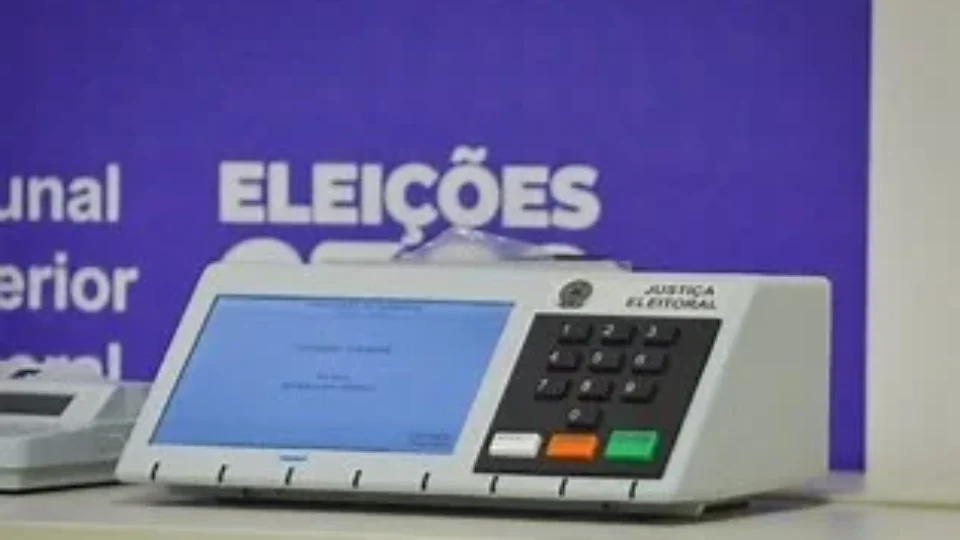 Pré-candidatos à Presidência cumprem agenda de articulação política e encontros nesta terça-feira