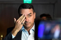 Notas de R$ 1 milhão colocam Flávio Bolsonaro no centro de novo capítulo do caso Master; entenda o que aconteceu