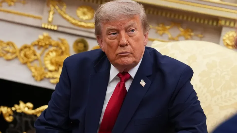 Governo Donald Trump renova estado de emergência contra o Brasil por mais um ano