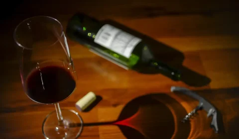 Com tarifaço, exportação de vinhos brasileiros para os EUA sofre queda de quase 40%