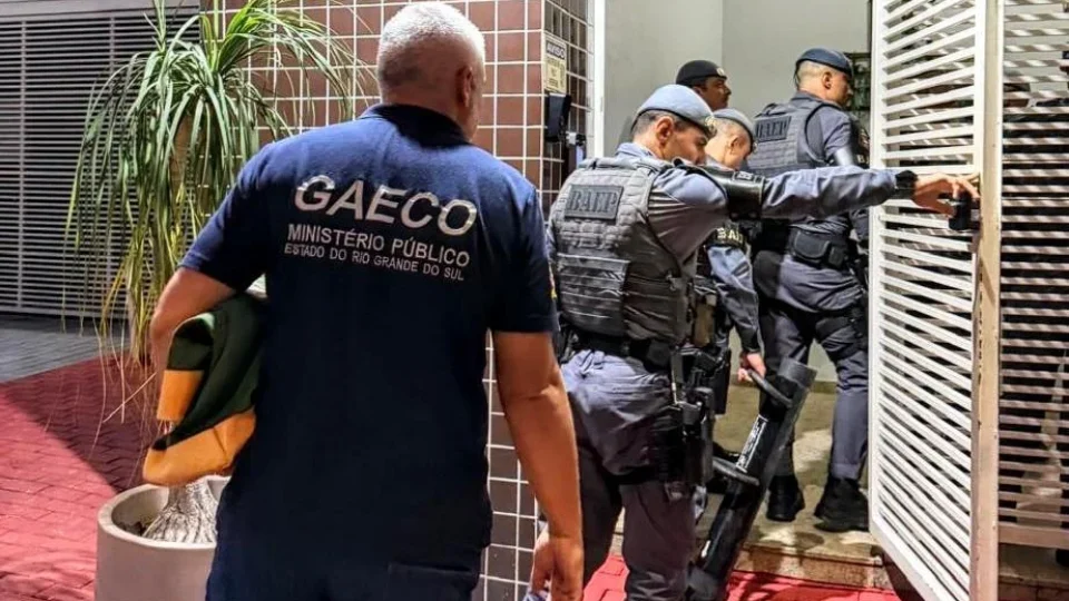 MP-SP deflagra operação contra operadores financeiros ligados ao PCC em São Paulo
