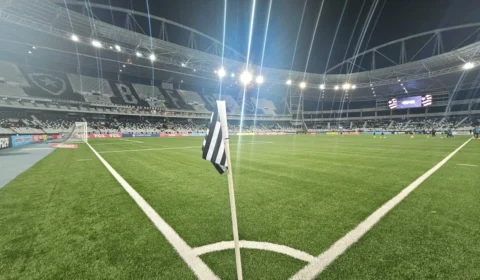 Botafogo vence o Santos no fim e empurra rival ao risco do Z-4