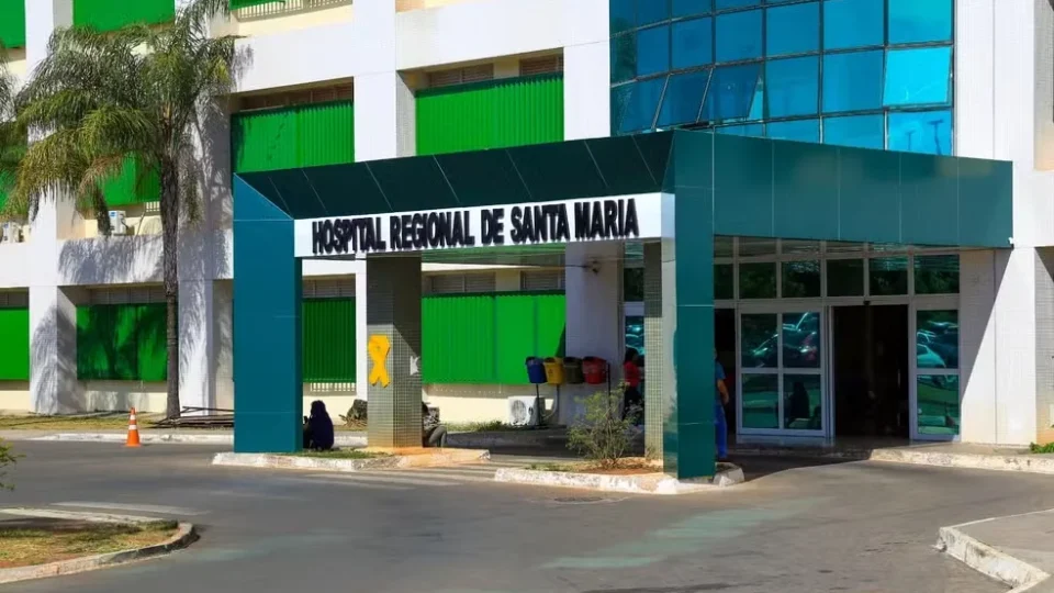 Polícia investiga café após 10 profissionais passarem mal em hospital do DF