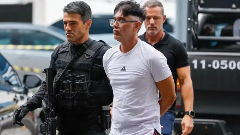 Lista encontrada pela PF na casa de Adilsinho reúne 61 políticos e aponta movimentação de mais de R$ 20 milhões