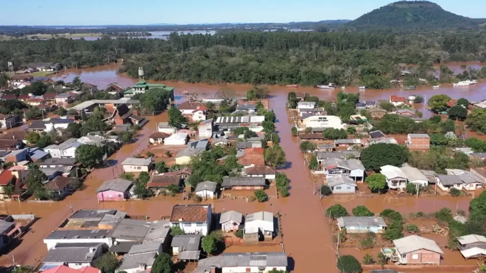 Chuvas no Rio Grande do Sul afetam quase 60 mil pessoas e deixam centenas de desabrigados