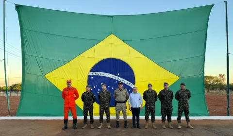 General do Exército visita Tiro de Guerra em Porto Nacional e reforça papel da unidade na formação de jovens