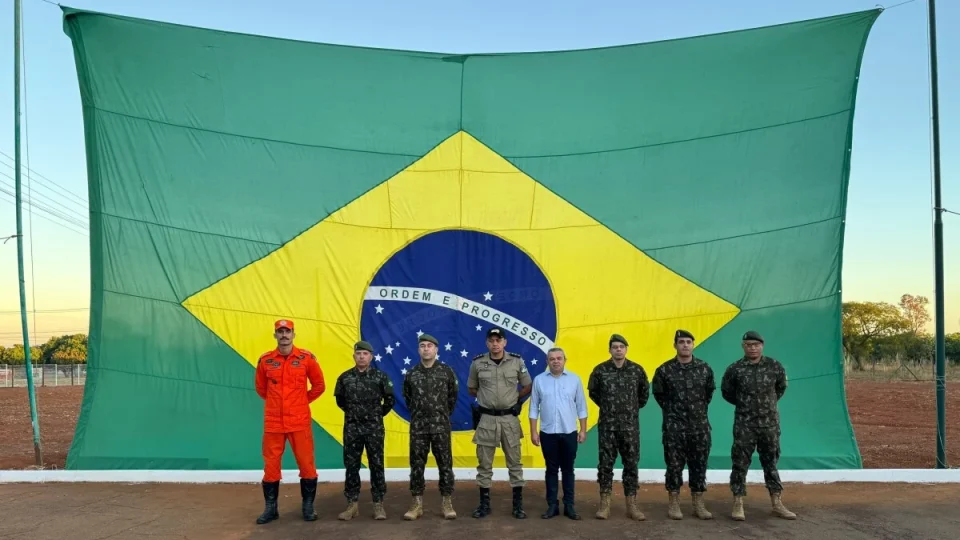 General do Exército visita Tiro de Guerra em Porto Nacional e reforça papel da unidade na formação de jovens