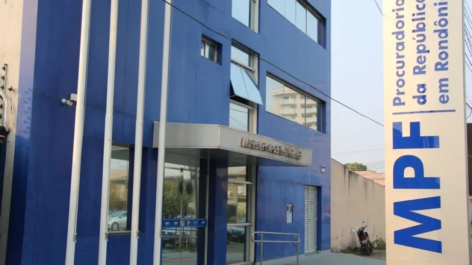 MP Eleitoral alerta igrejas de Rondônia sobre uso de templos nas eleições de 2026