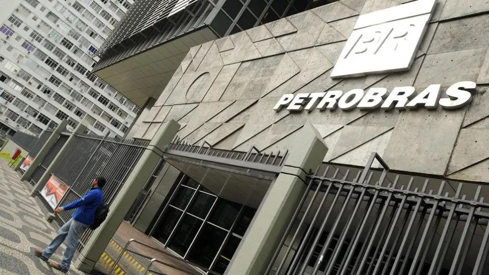 Petrobras confirma descoberta de petróleo na Foz do Amazonas