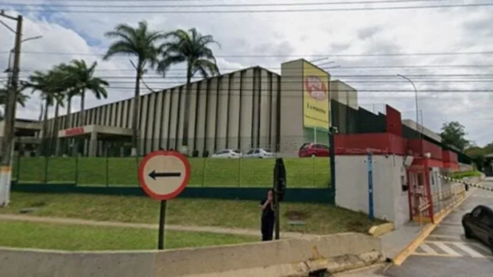 O que se sabe sobre o ataque que deixou três mortos na Bombril; empresa fala em surto de funcionário