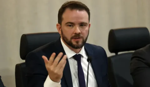 Dívida pública passa de R$ 9,2 trilhões e Durigan aponta o que está por trás da alta