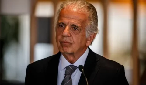 Governo entra em campo para salvar gasolina com 32% de etanol e trava nova batalha no TCU