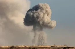 Israel volta a atacar Gaza horas após Hamas aceitar plano de desarmamento
