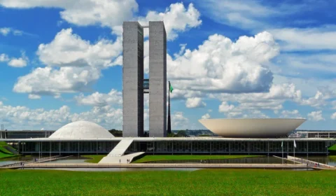Candidatos ao Planalto cumprem agenda em três estados nesta quinta
