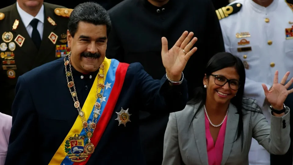Preso nos EUA, Maduro surpreende e pede diálogo com oposição antes de reunião decisiva em Caracas