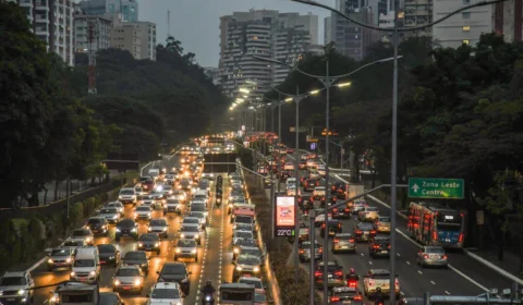 Rodízio de veículos de São Paulo completa 30 anos e segue como peça-chave contra o caos no trânsito
