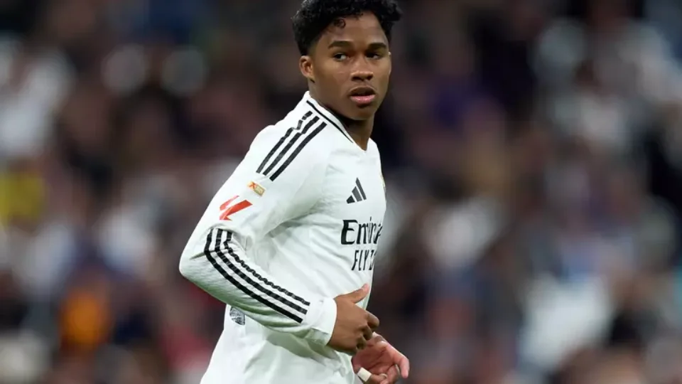 Liverpool prepara R$ 410 milhões para contratar Endrick