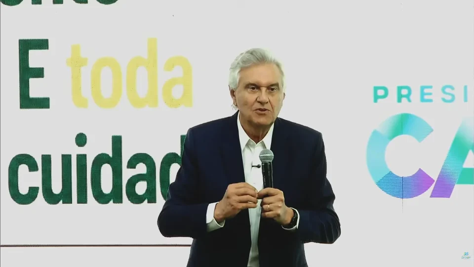 “É desespero”: Caiado reage a Flávio Bolsonaro e nega que Kassab tenha declarado apoio a Lula