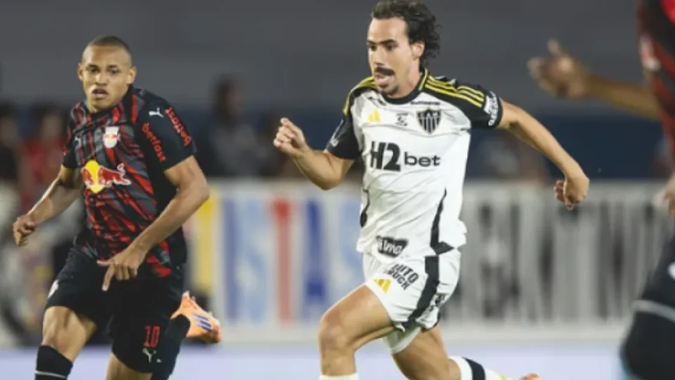 Atlético-MG vence o Bragantino e abre vantagem na Sul-Americana
