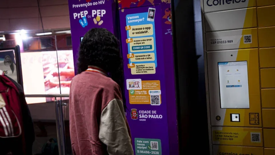 São Paulo é única cidade do mundo com máquinas de PrEP e PEP em estações de metrô