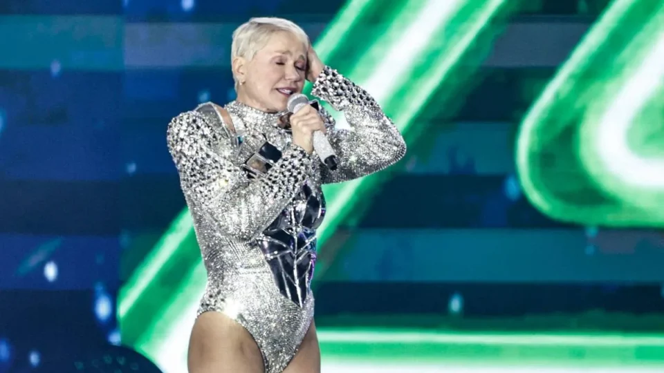 Xuxa rebate carnavalesco após cobrança por homenagem: “Deselegante”