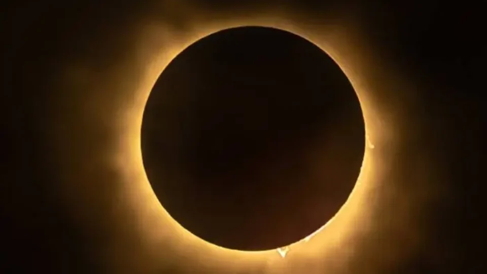 Eclipse lunar Brasil: veja quando e como assistir em agosto 2026