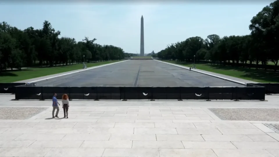 Obra malfeita danifica espelho d’água do Memorial Lincoln hoje
