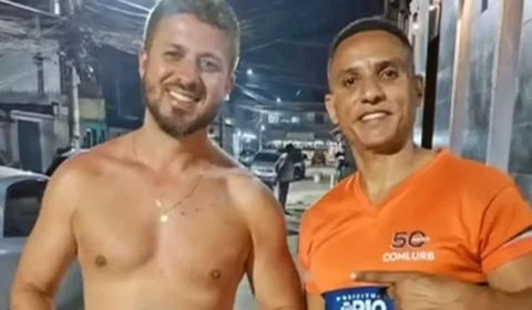 Gari encontra bolsa com dinheiro no lixo, percorre bairro inteiro e faz questão de devolver tudo ao dono