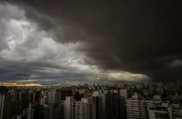 Alerta amarelo prevê chuva intensa e ventos fortes no Sul e Sudeste