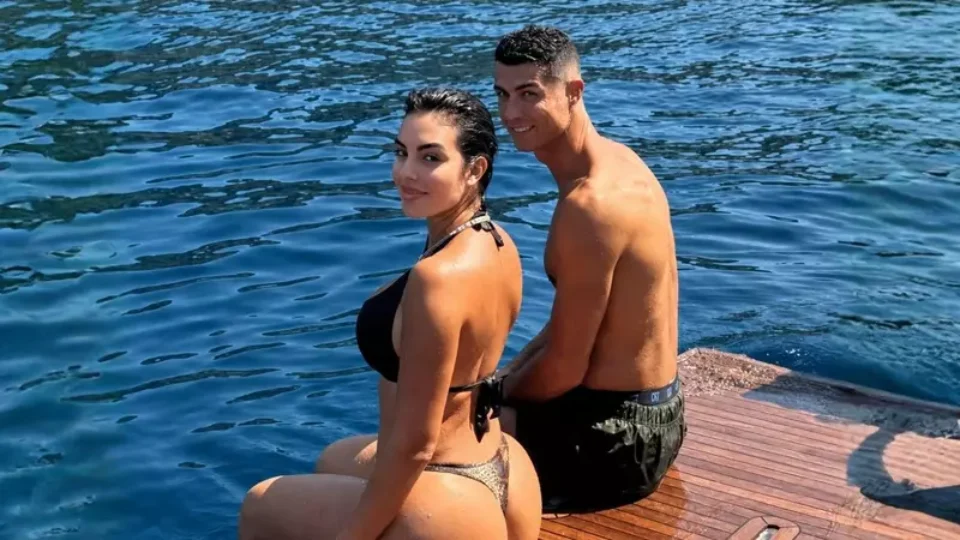 Georgina Rodríguez rebate críticas ao corpo e revela conselho de Cristiano Ronaldo
