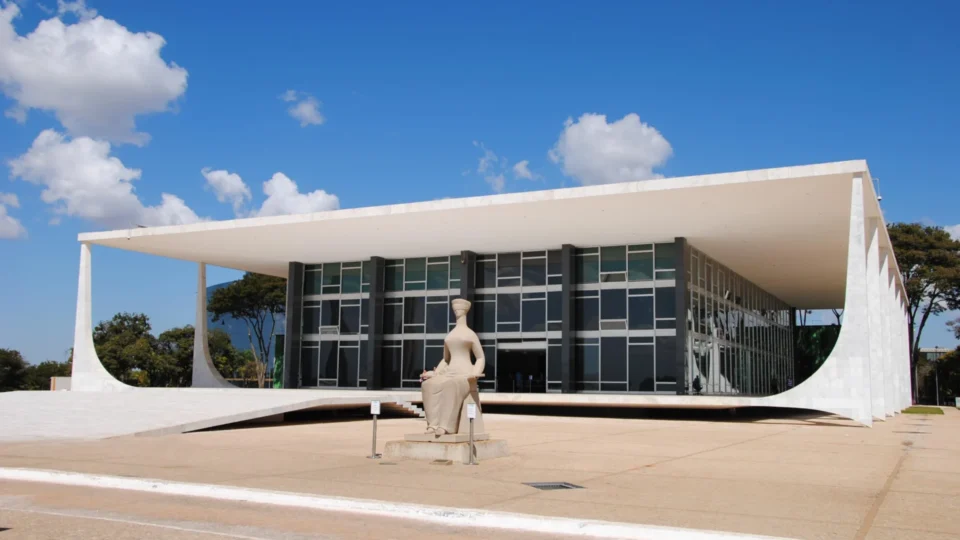 STF amplia proteção da Lei Maria da Penha para casos sem vínculo entre vítima e agressor