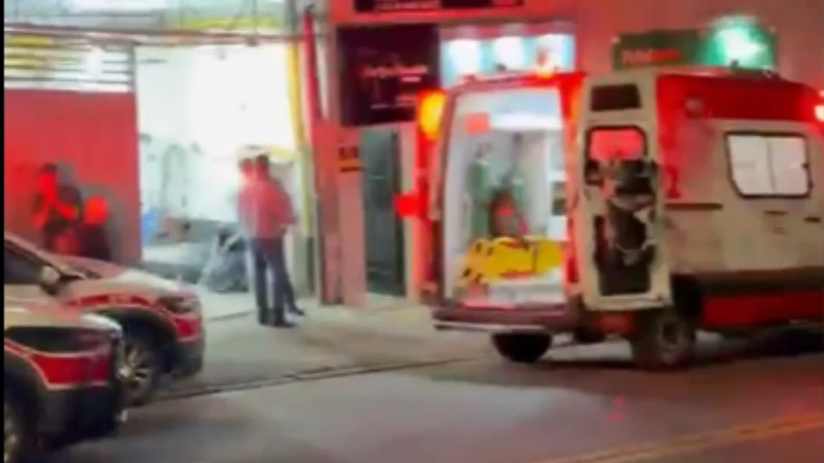 O irmão foi localizado pouco depois e também precisou de atendimento médico antes de ser encaminhado para a autoridade policial.