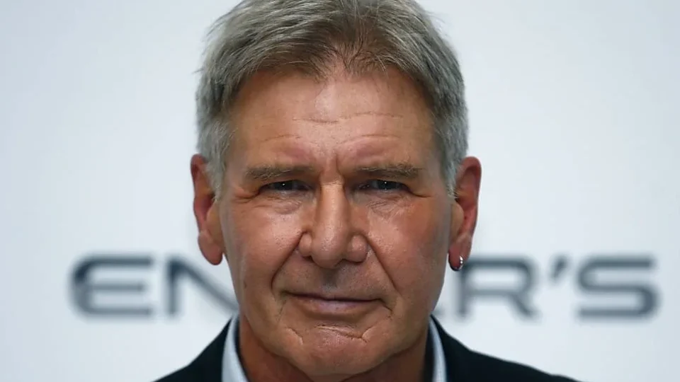 Harrison Ford revela doença e ironiza filmes em entrevista