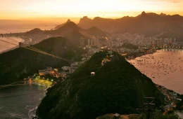 Rio de Janeiro recebe nota máxima de crédito da Fitch e melhora avaliação das contas públicas