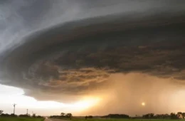 Ciclone bomba SC 2026: 200 cidades em alerta até domingo