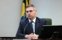 Lula, Moraes e Alcolumbre teriam discutido em jantar como enfraquecer Mendonça no STF