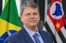 Tarcísio chama de “desrespeito” críticas à polícia de SP no caso Dark Horse
