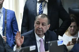 Fim da escala 6×1: Senado discute jornada de 40 horas e pode votar PEC na próxima semana