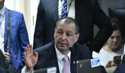Fim da escala 6×1: Senado discute jornada de 40 horas e pode votar PEC na próxima semana