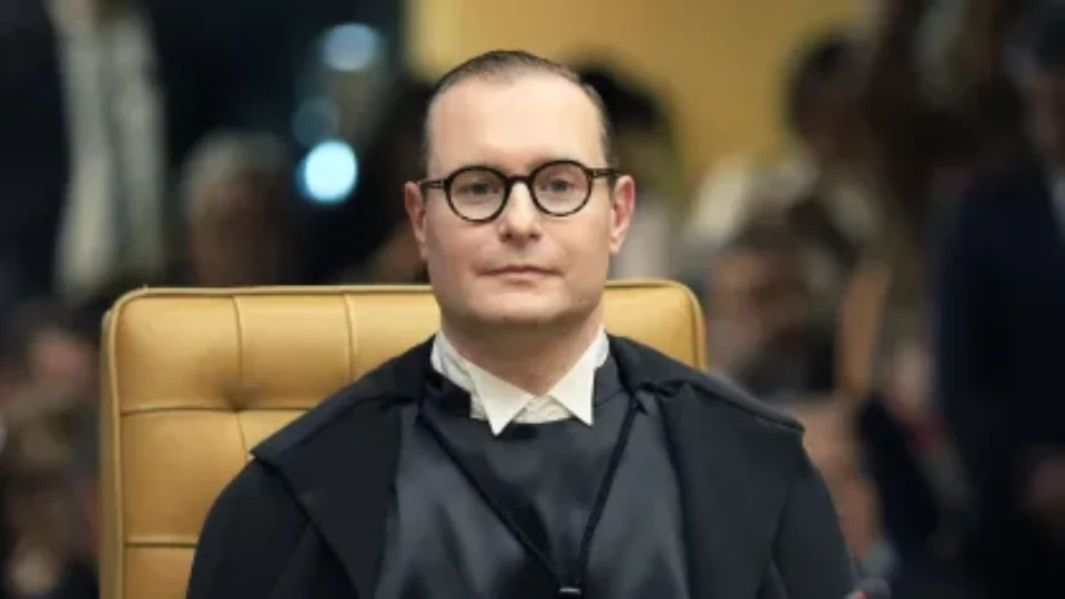 Zanin arquiva investigação contra ministro do STJ em caso de venda de sentenças